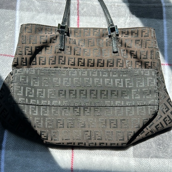 Fendi Tote Bag Brown Canvas - Picture 7 of 11